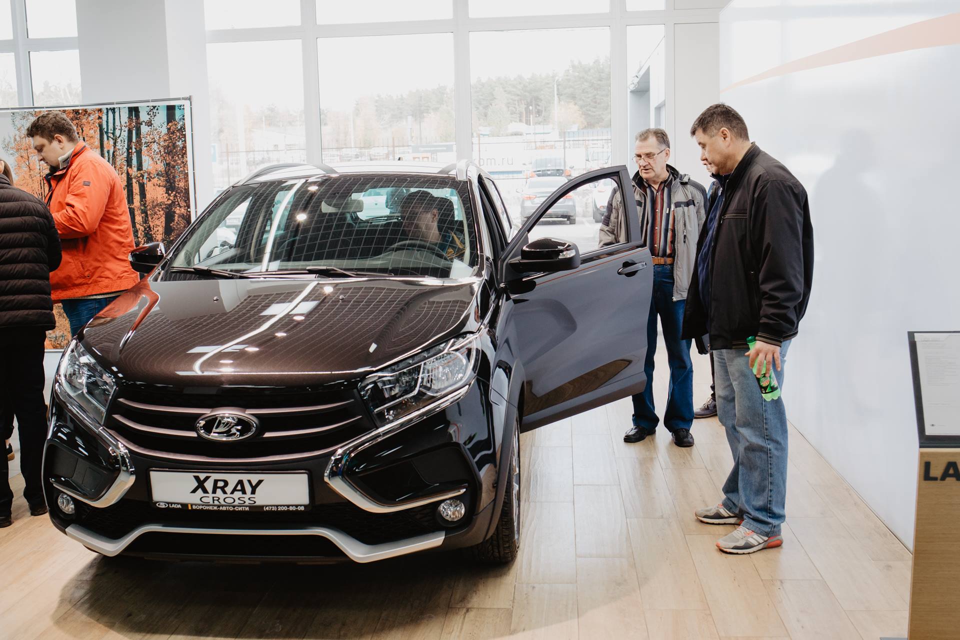 Воронеж-Авто-Сити представил LADA XRAY Cross!