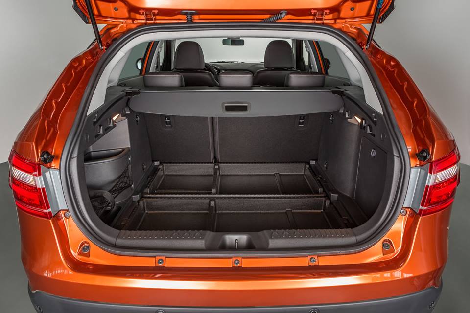 LADA раскрывает интерьер новых LADA Vesta SW Cross и LADA Vesta SW